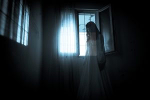 ghost-girl-window-ss_117156934